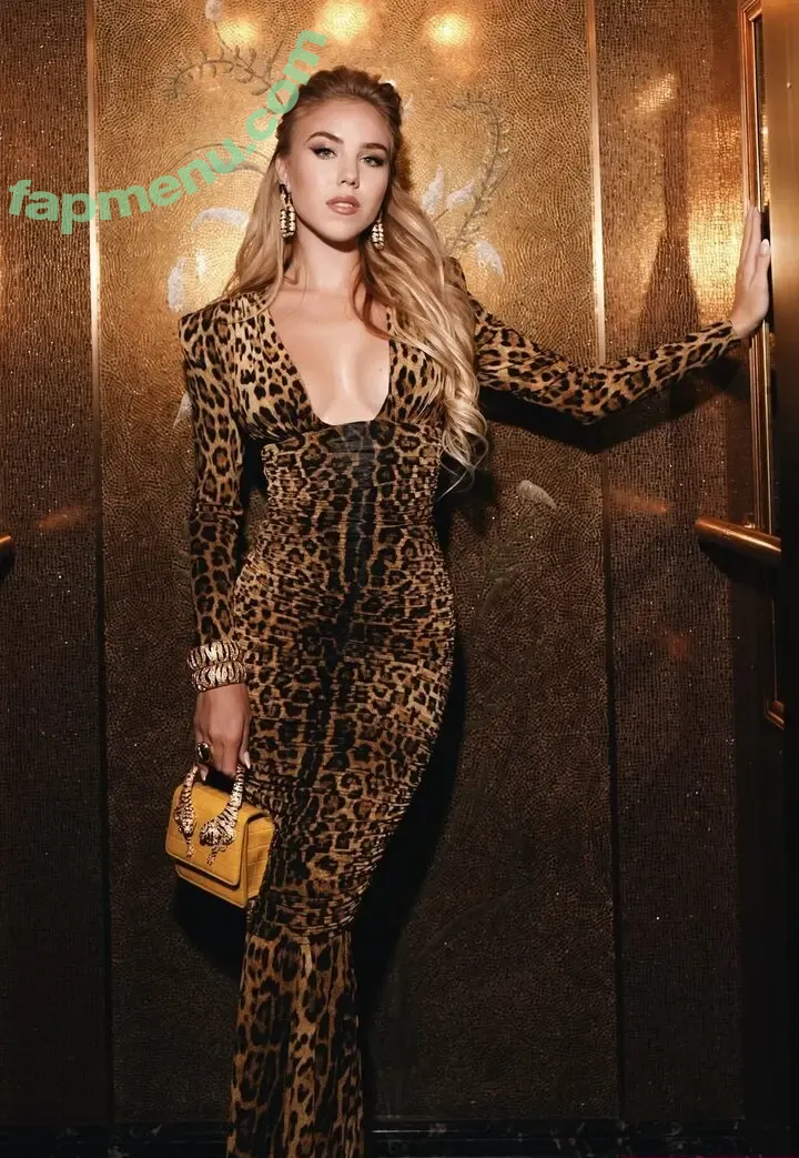 CarolinaBourbon nude photo #0065 (Princess Maria / carolinadebourbon)