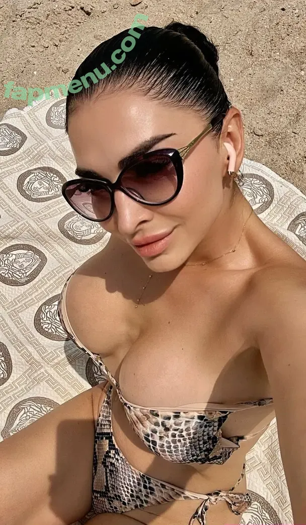 carolinadeam nude photo #0001 (carolina_dean)