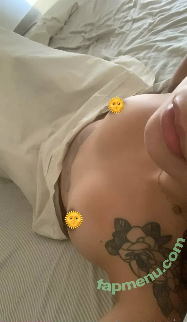 carolinakinkyx nude photo #0013 (carolinakuniverse)