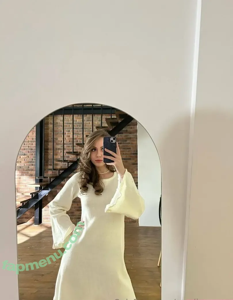carolinanana nude photo #0001 (carolinanana)