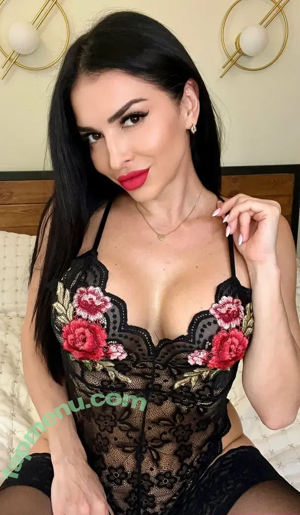 carolinatwoo nude photo #0081 (carolinatoff)