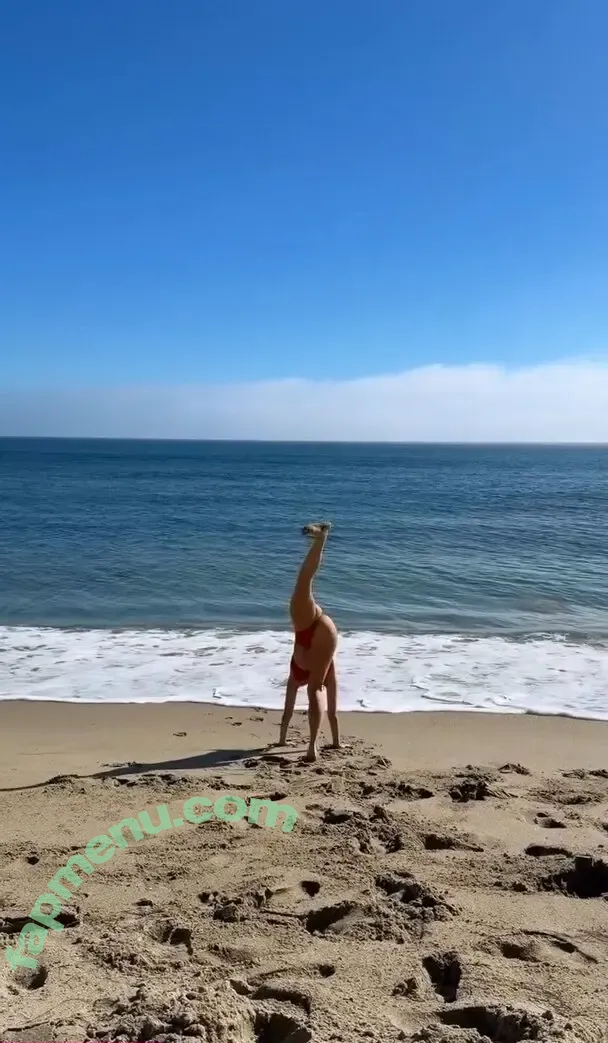 Caroline Abras nude photo #0048 (carolineabras)