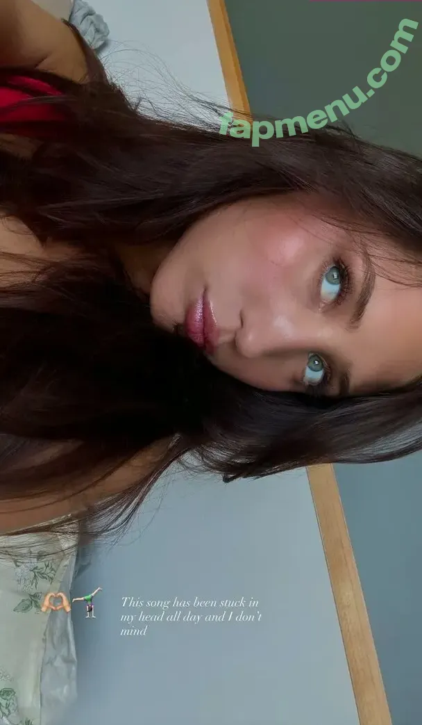 Caroline Bowers nude photo #0069 (care.eliza / carolineebowers)