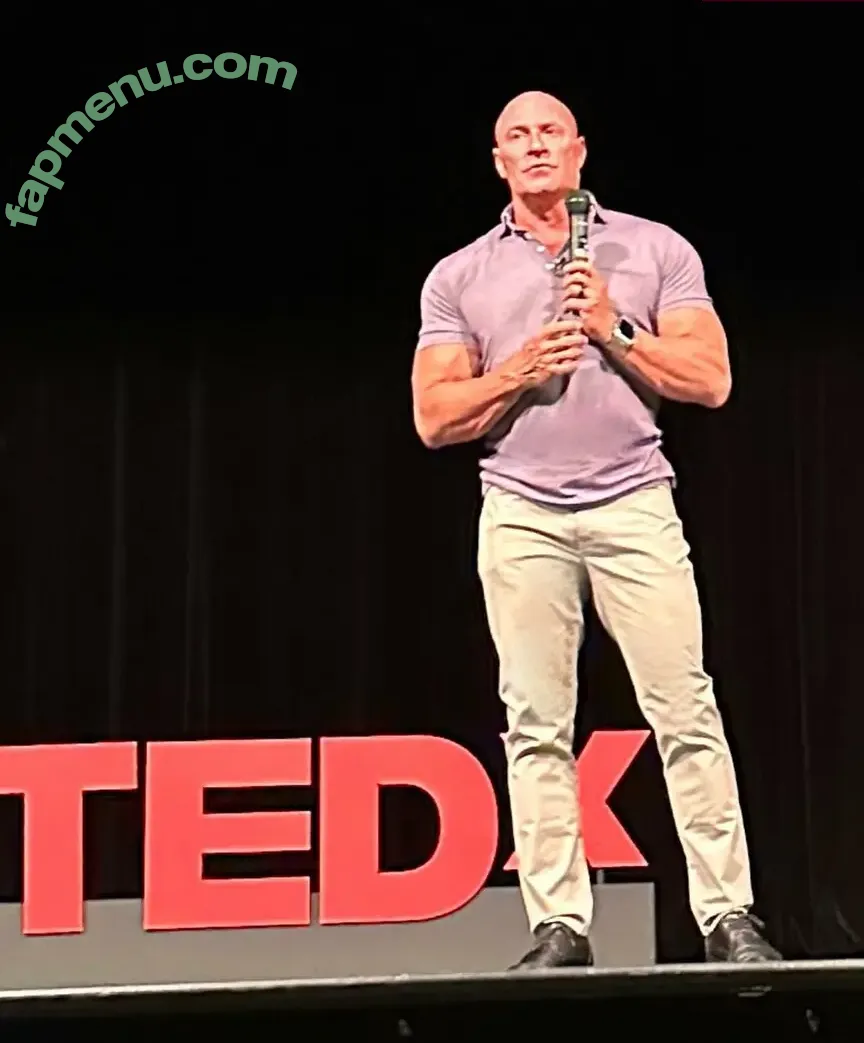 Caroline Jaquish nude photo #0086 (carolinejaquish)