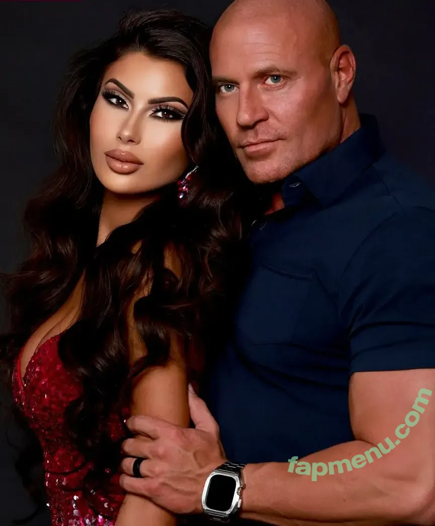 Caroline Jaquish nude photo #0087 (carolinejaquish)