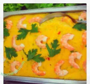 Caroline Miranda / CarolineMReal / arainhadobumbum / ela.miranda / iris_livias2 / salgadofitabc nude photo #0099