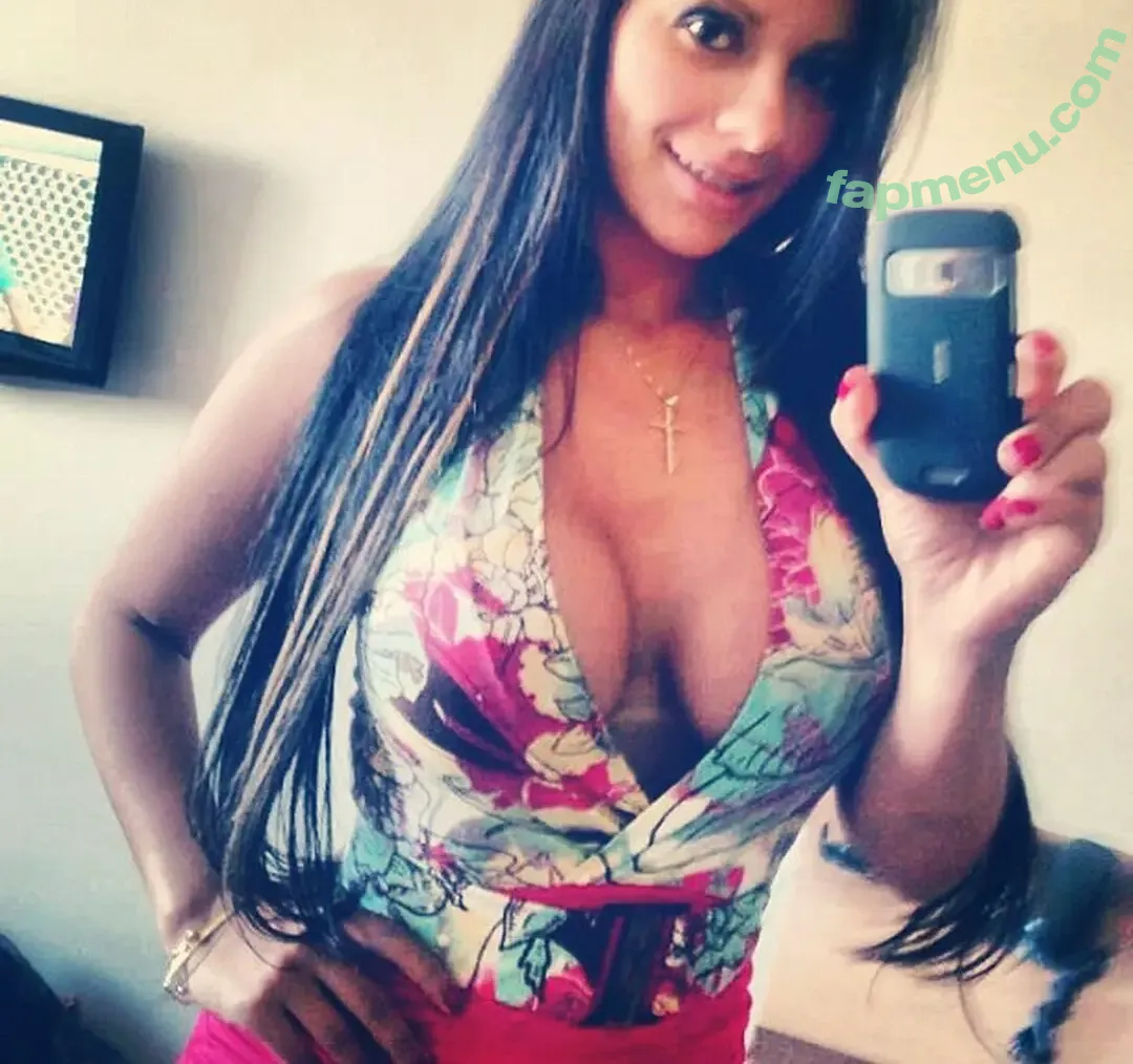 Caroline Miranda nude photo #0064 (CarolineMReal / arainhadobumbum / ela.miranda / iris_livias2 / salgadofitabc)