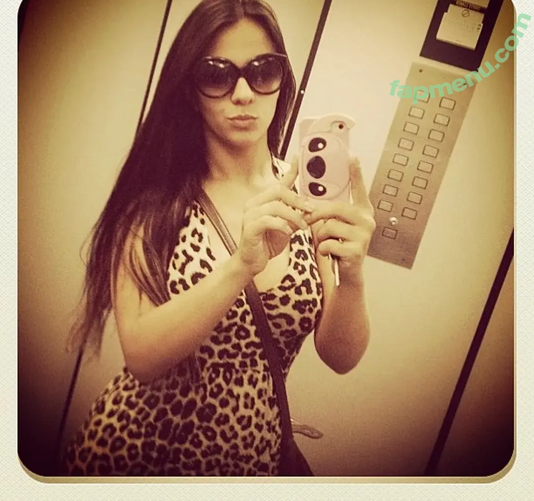 Caroline Miranda nude photo #0077 (CarolineMReal / arainhadobumbum / ela.miranda / iris_livias2 / salgadofitabc)