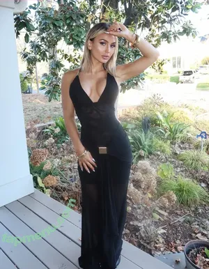 Caroline Wick / CW / carolineeewick / fitcheeks nude photo #0119