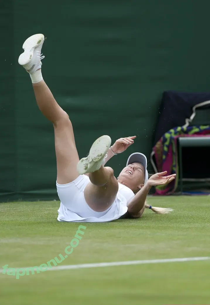 Caroline Wozniacki nude photo #0349 (CaroWozniacki)
