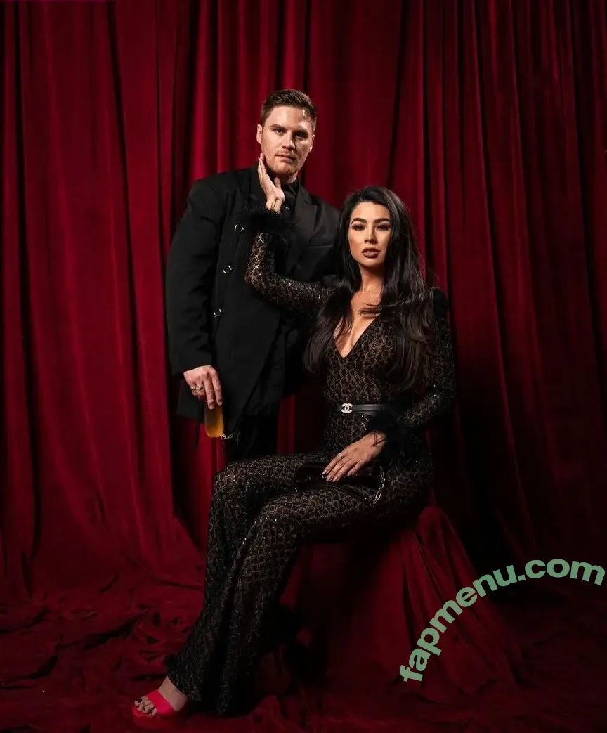 CarolineKwan nude photo #0125 (carolinekwann)