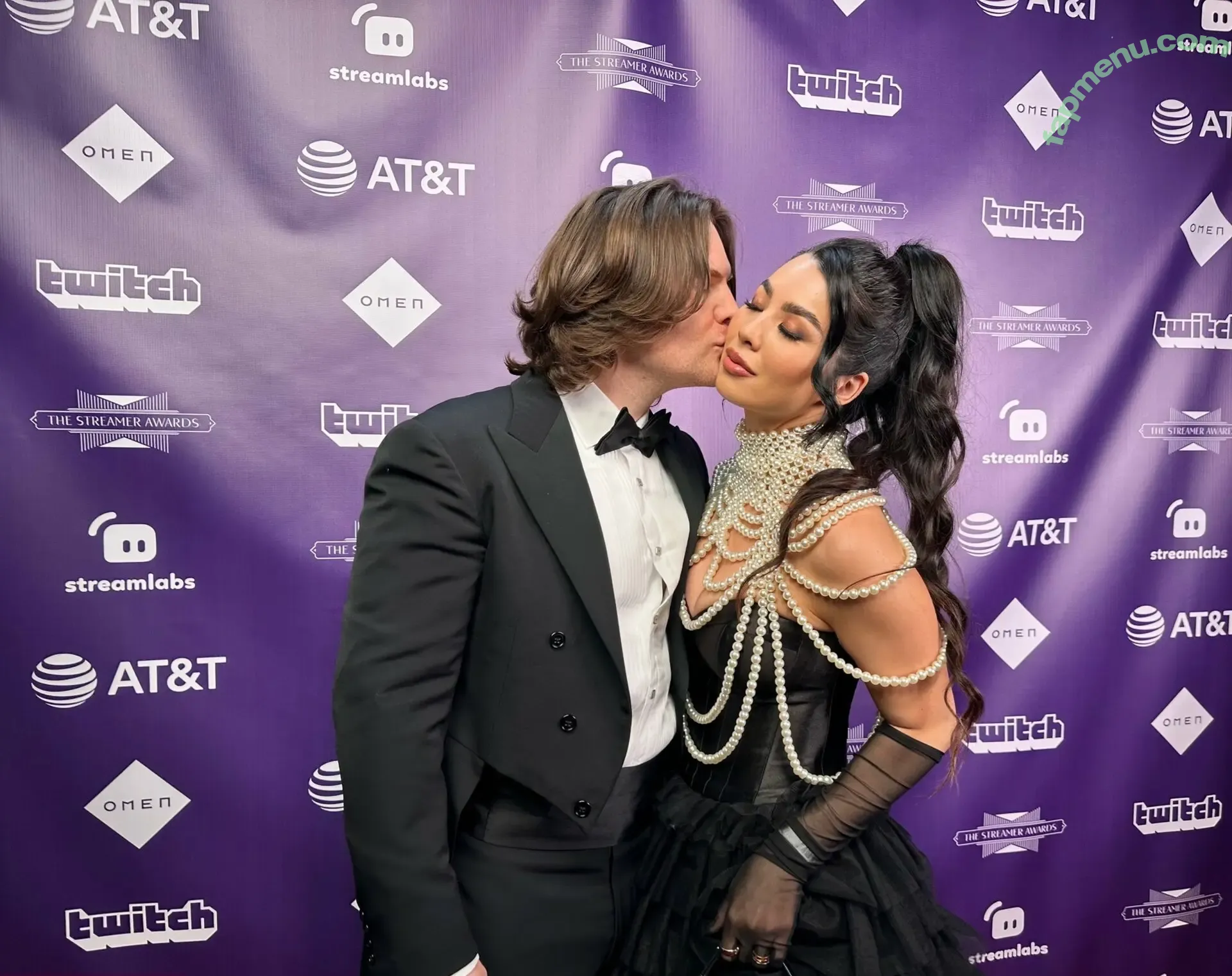 CarolineKwan nude photo #0215 (carolinekwann)