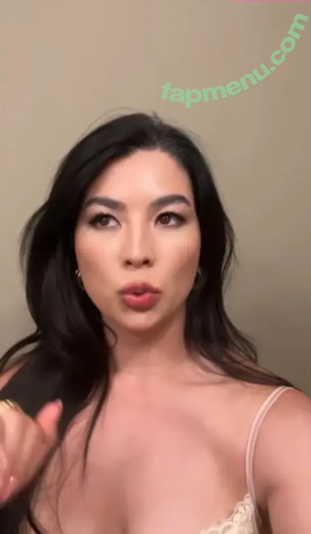 CarolineKwan nude photo #0644 (carolinekwann)