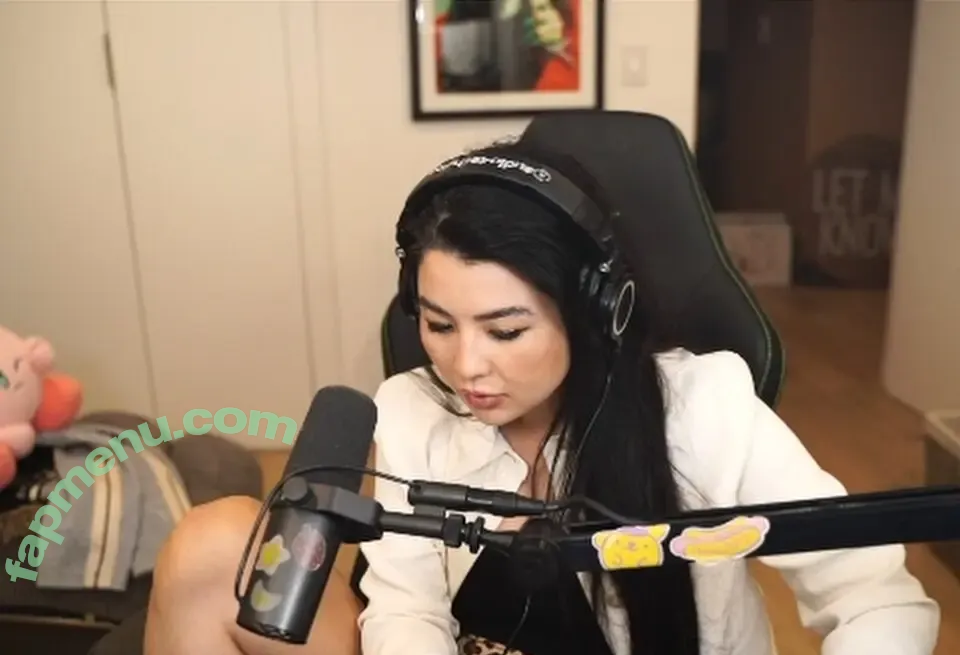 CarolineKwan nude photo #0662 (carolinekwann)