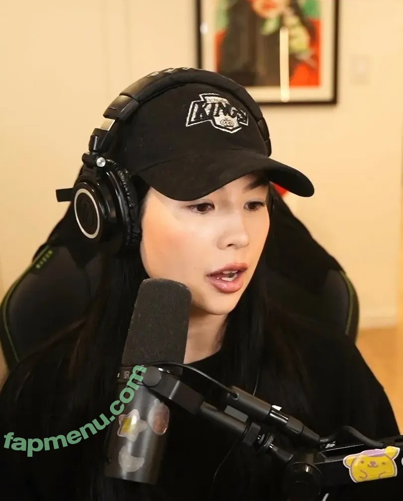 CarolineKwan nude photo #0697 (carolinekwann)