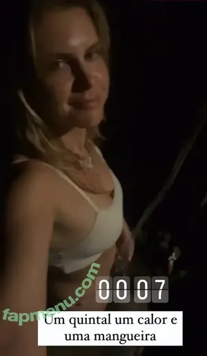 Carolinie Figueiredo / amykarolina / carolinie_figueiredo nude photo #0028