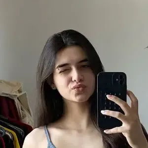 Carolinydias_ / Carol Dias nude photo #0006