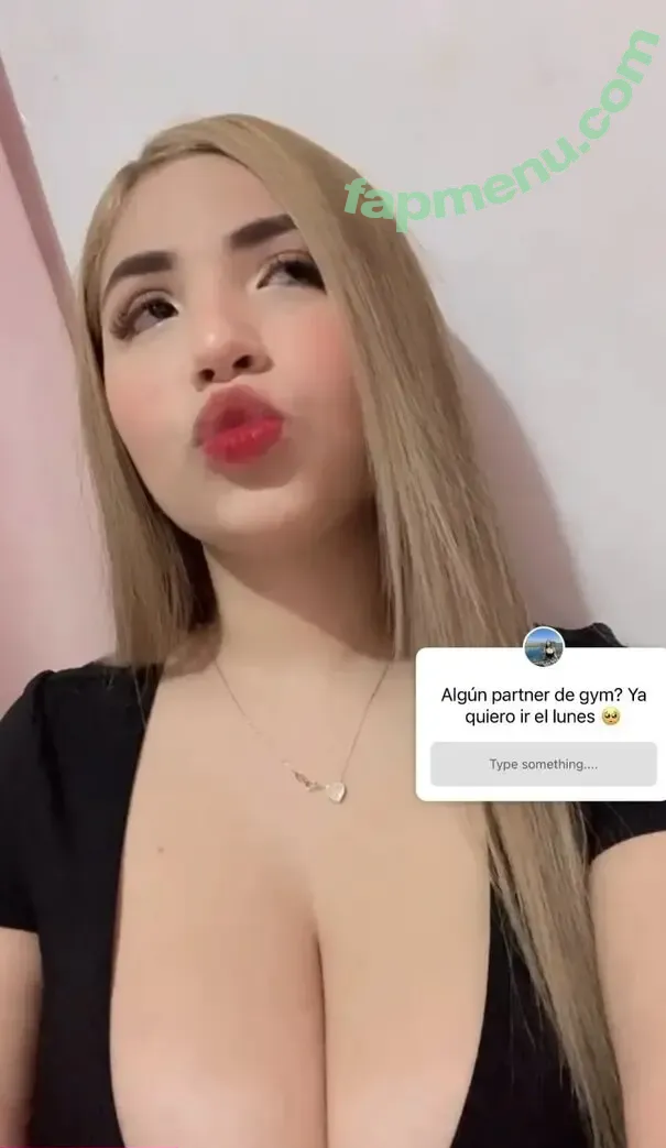 Carool Gonzalez nude photo #0022 (caroolmgzz)