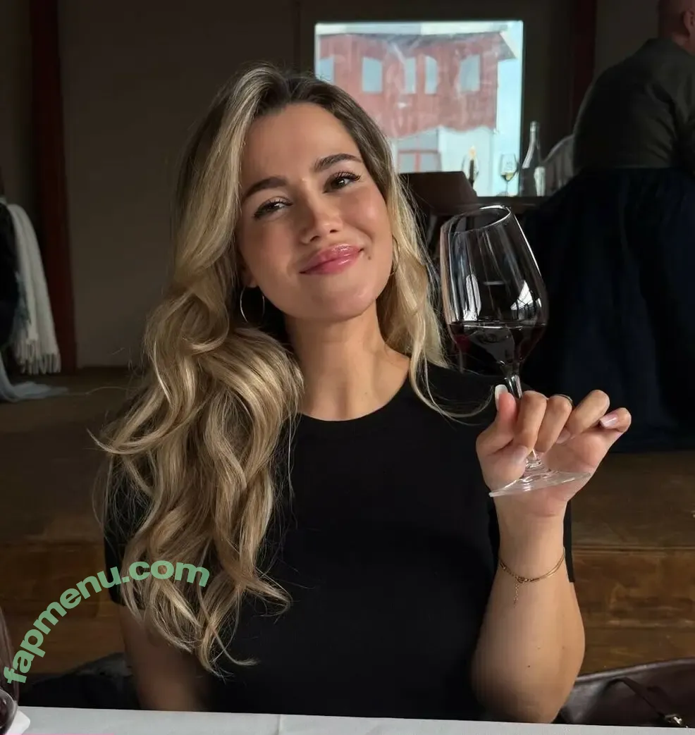 Carre Albers nude photo #0031 (carrealbers)