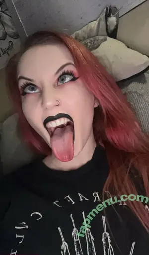 Carrie Cannie / carrie_cannie nude photo #0156