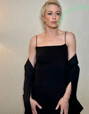 Carrie Coon / carriecoon nude photo #0116