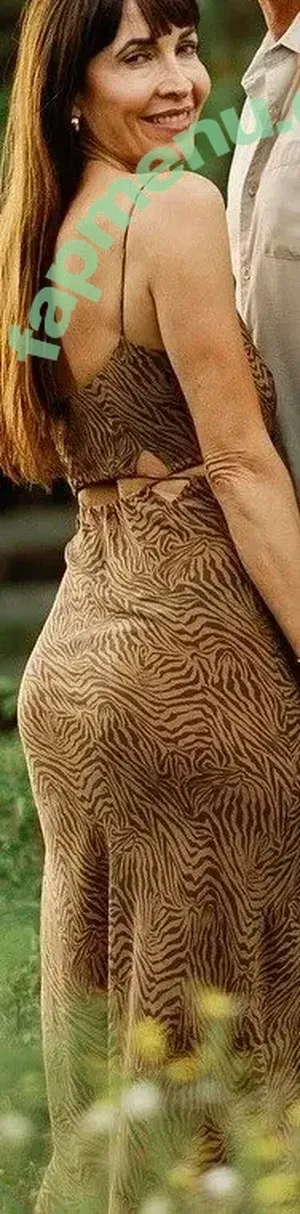 Carrie Gebb / Driftwood Maui / driftwoodmaui nude photo #0034