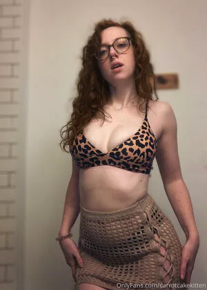 Carrotcakekitten nude photo #0096