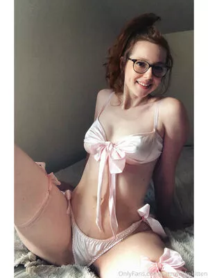 Carrotcakekitten nude photo #0181