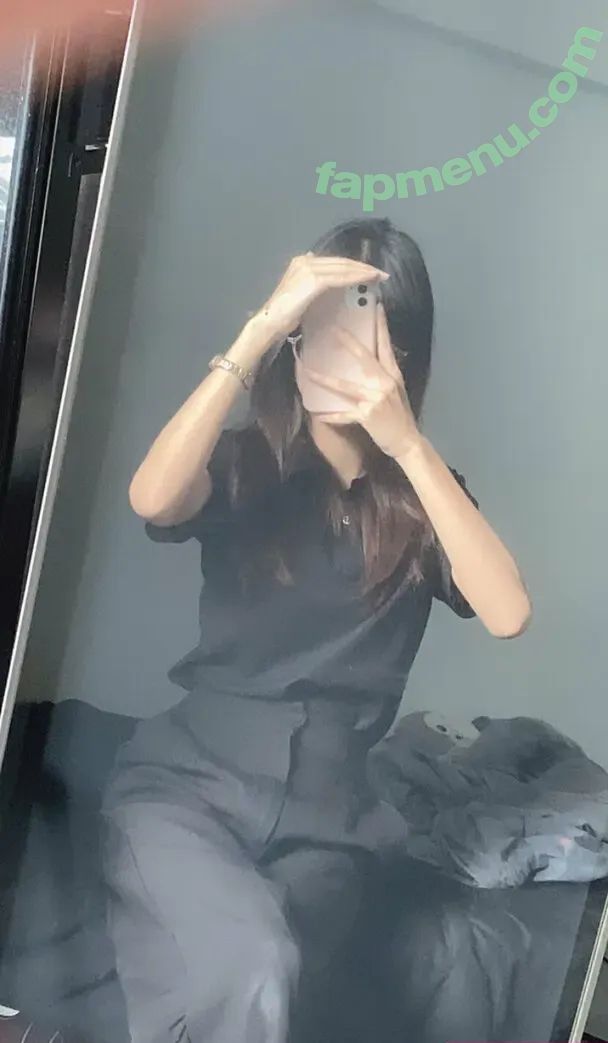 carrottieee nude photo #0036 (carrottiee)