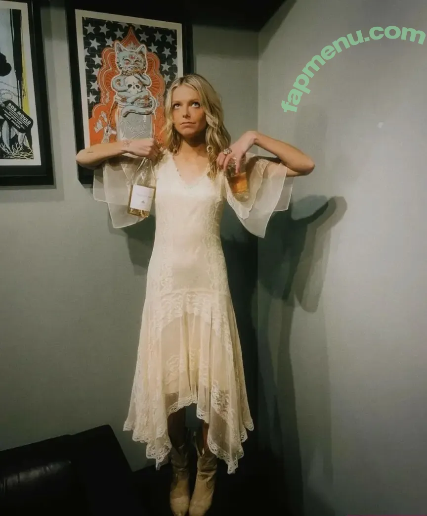 Carter Faith nude photo #0012 (carterfaith)