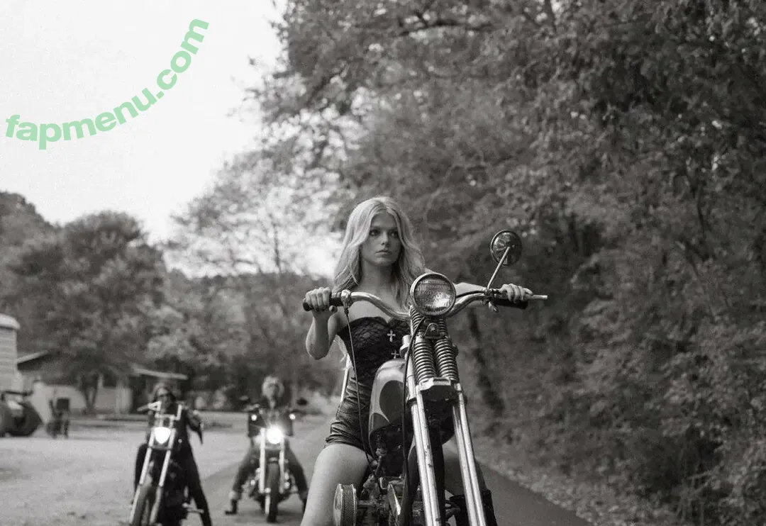 Carter Faith nude photo #0027 (carterfaith)