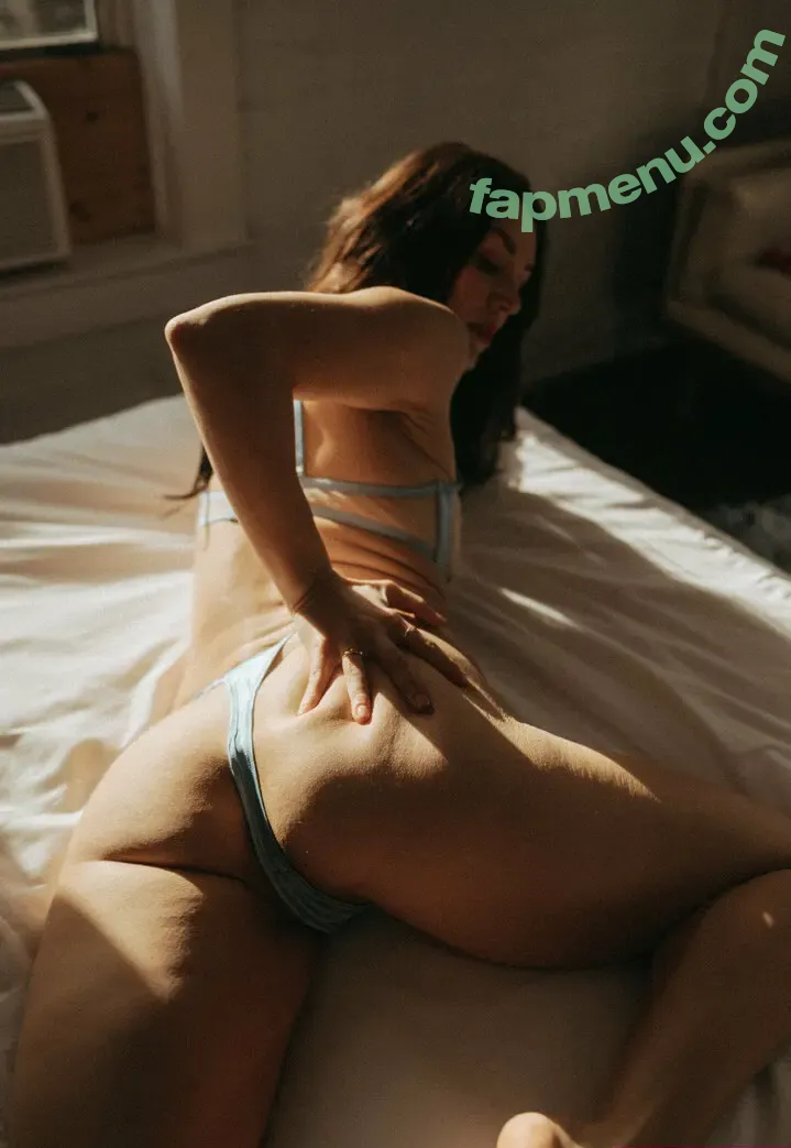 carterxryan nude photo #0018 (heyitscarterryan)