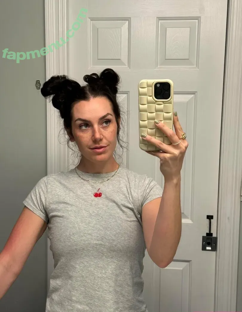 carterxryan nude photo #0020 (heyitscarterryan)