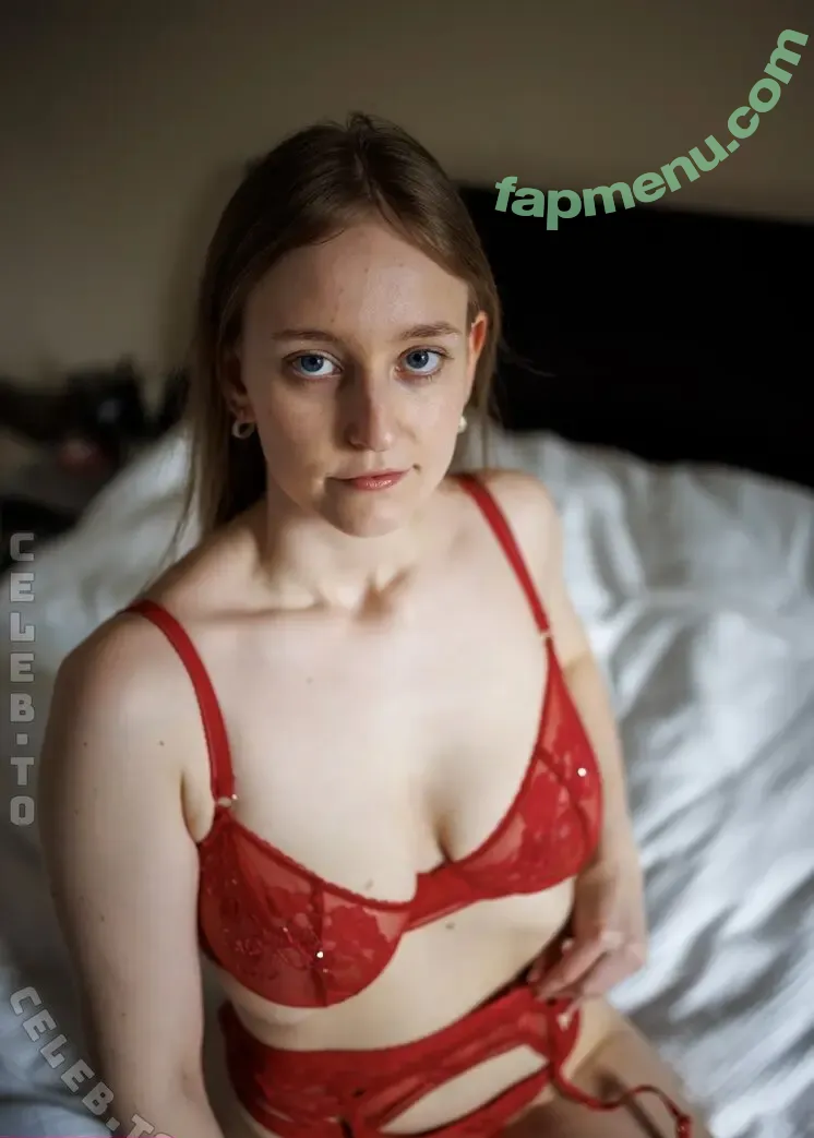 Carthi nude photo #0062 (car.t.h.i)