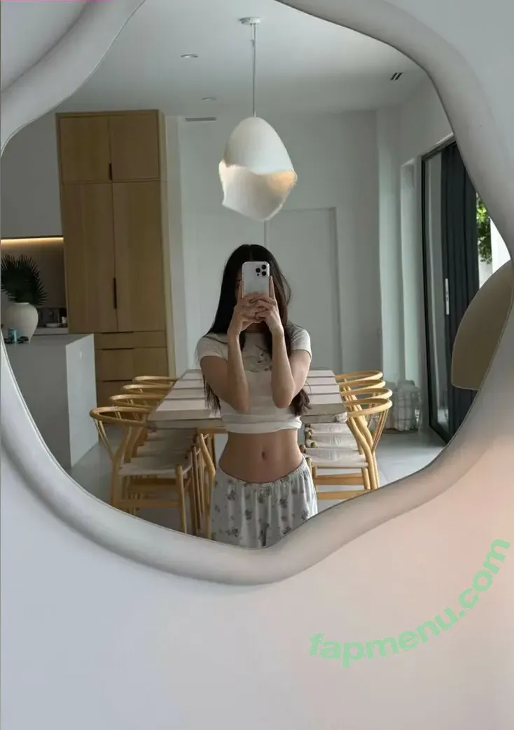 Caryn Marjorie nude photo #0006 (cutiecaryn / marjikarp)
