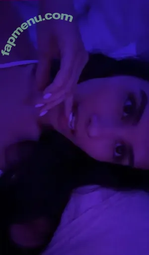 Caryn Marjorie / cutiecaryn / marjikarp nude photo #0045