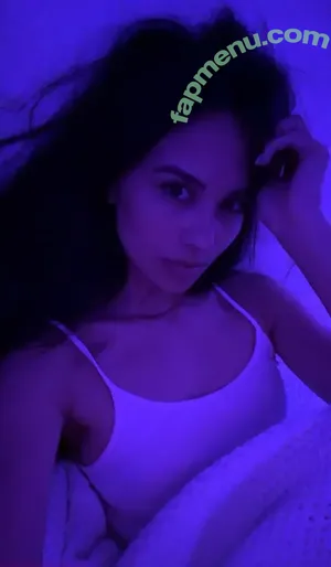 Caryn Marjorie / cutiecaryn / marjikarp nude photo #0051