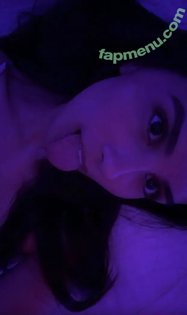 Caryn Marjorie nude photo #0036 (cutiecaryn / marjikarp)