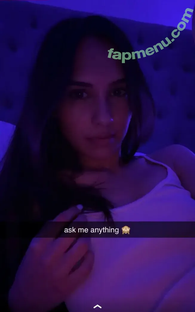 Caryn Marjorie nude photo #0039 (cutiecaryn / marjikarp)