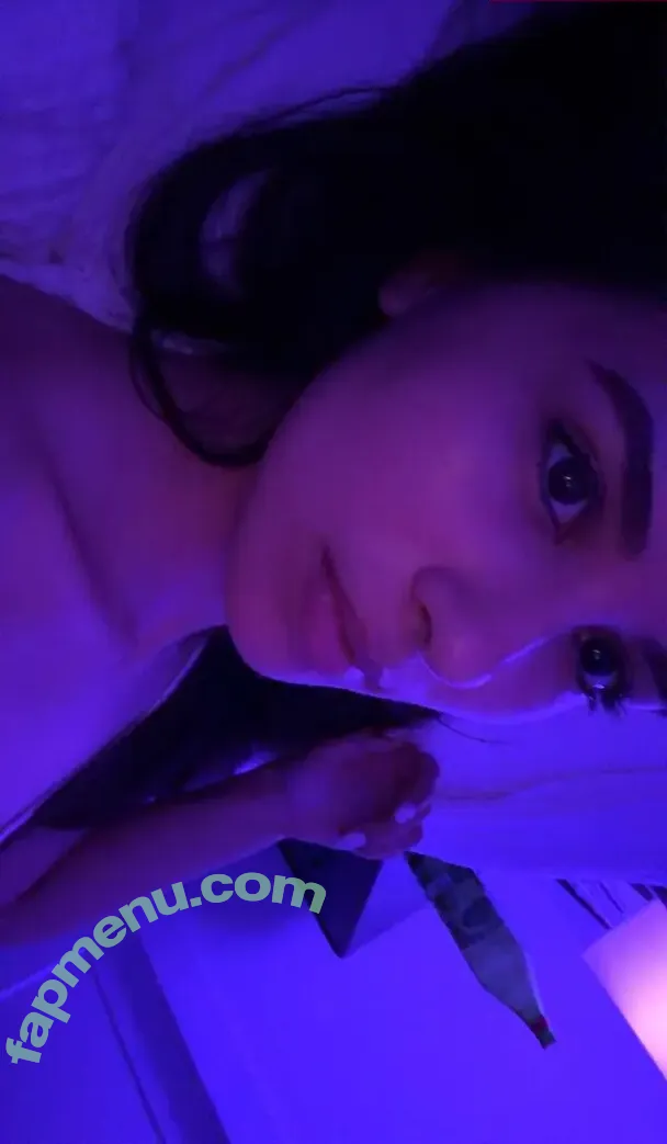 Caryn Marjorie nude photo #0050 (cutiecaryn / marjikarp)