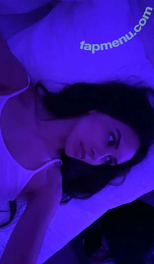 Caryn Marjorie nude photo #0065 (cutiecaryn / marjikarp)