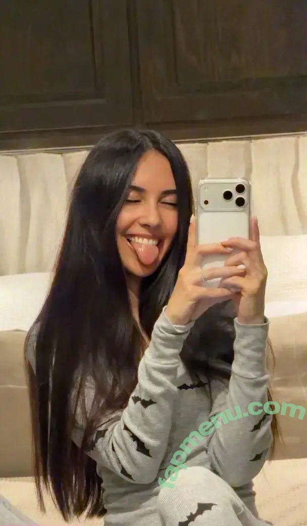 Caryn Marjorie nude photo #0089 (cutiecaryn / marjikarp)