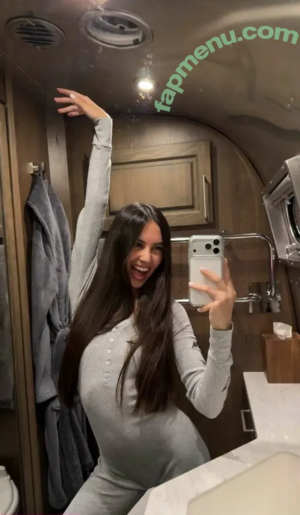 Caryn Marjorie nude photo #0092 (cutiecaryn / marjikarp)