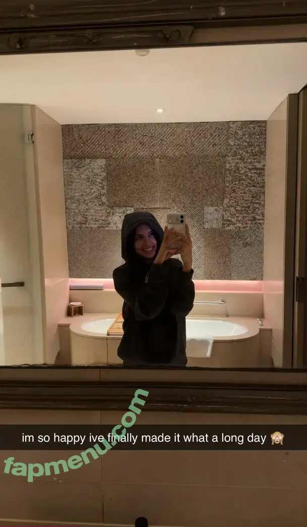 Caryn Marjorie nude photo #0150 (cutiecaryn / marjikarp)