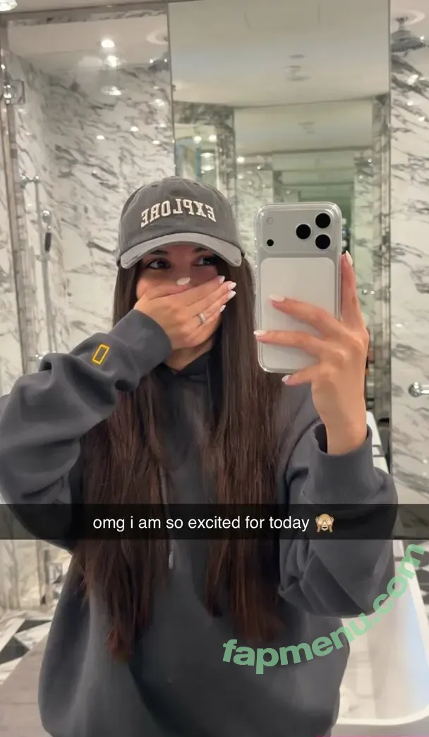 Caryn Marjorie nude photo #0152 (cutiecaryn / marjikarp)