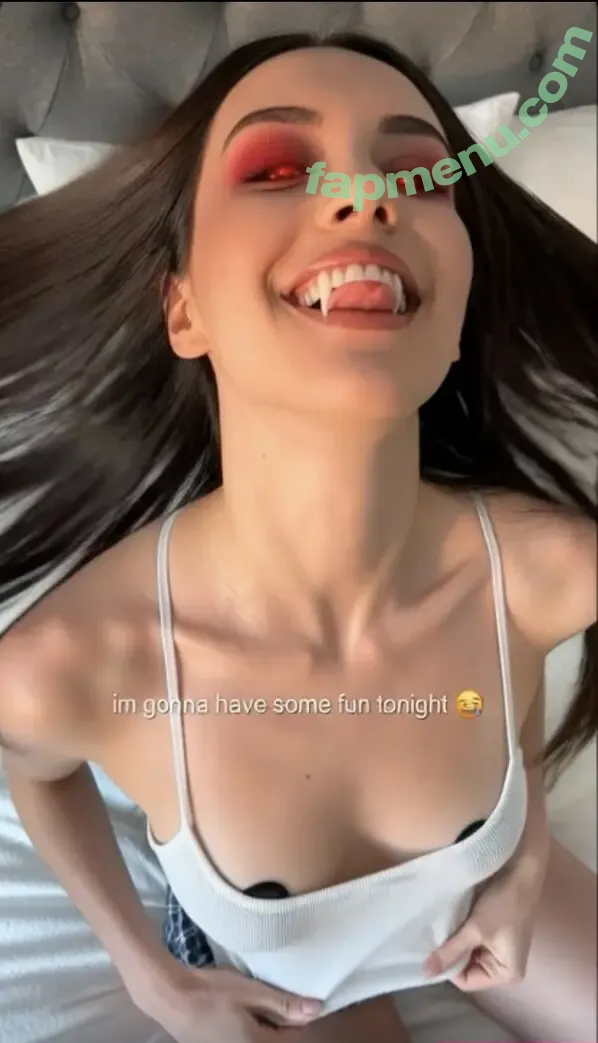 Caryn Marjorie nude photo #0326 (cutiecaryn / marjikarp)