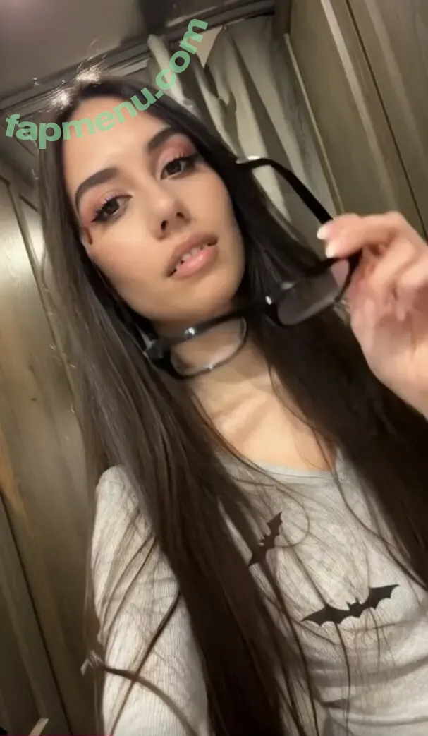 Caryn Marjorie nude photo #0342 (cutiecaryn / marjikarp)