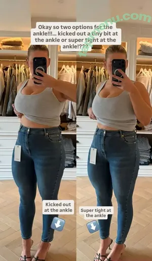 Carys Whittaker / busybeecarys / carys.whittaker / karlawhittake14 nude photo #0373