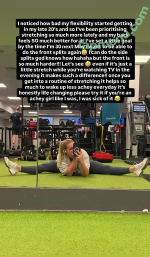 Carys Whittaker / busybeecarys / carys.whittaker / karlawhittake14 nude photo #0374