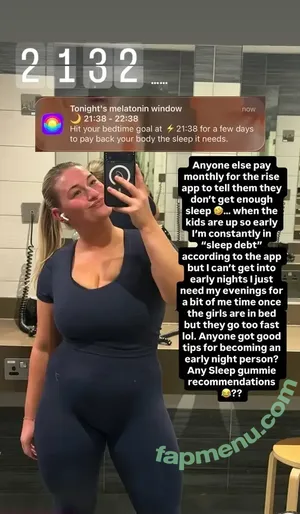 Carys Whittaker / busybeecarys / carys.whittaker / karlawhittake14 nude photo #0405